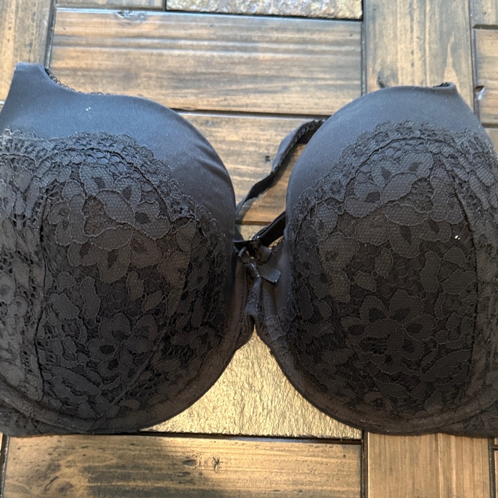 Victoria's Secret Black Lace Bra